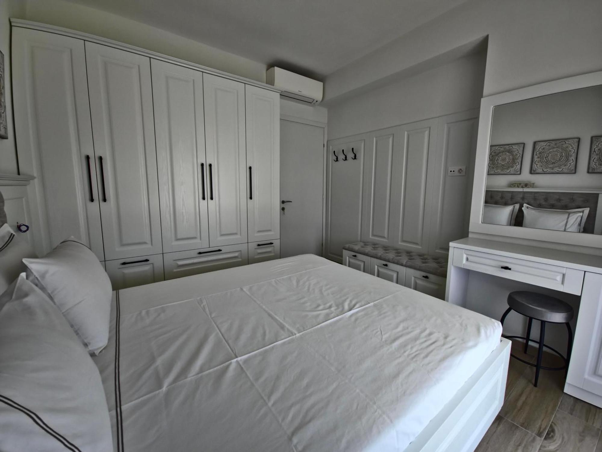 Royal Apartments - Nikiti Luaran gambar