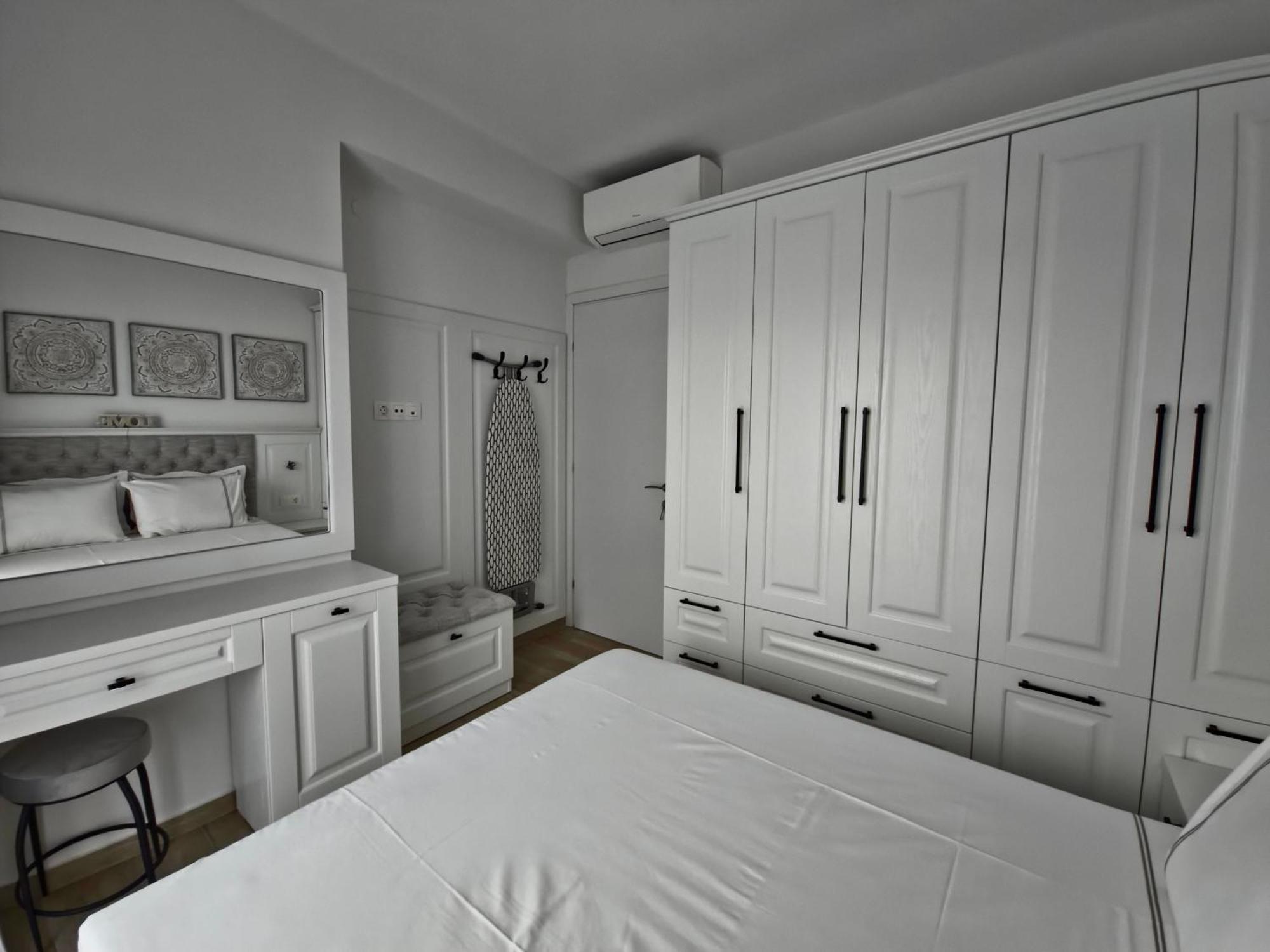 Royal Apartments - Nikiti Luaran gambar