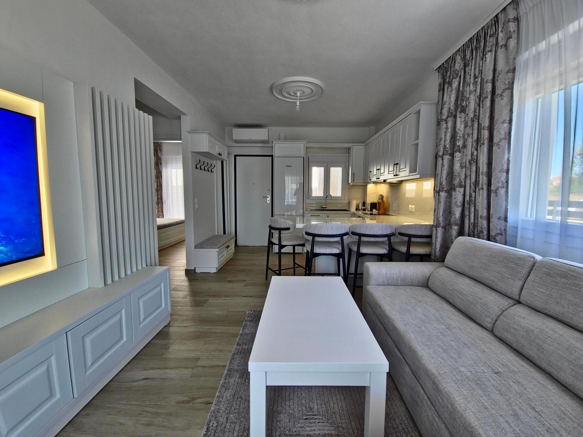 Royal Apartments - Nikiti Luaran gambar